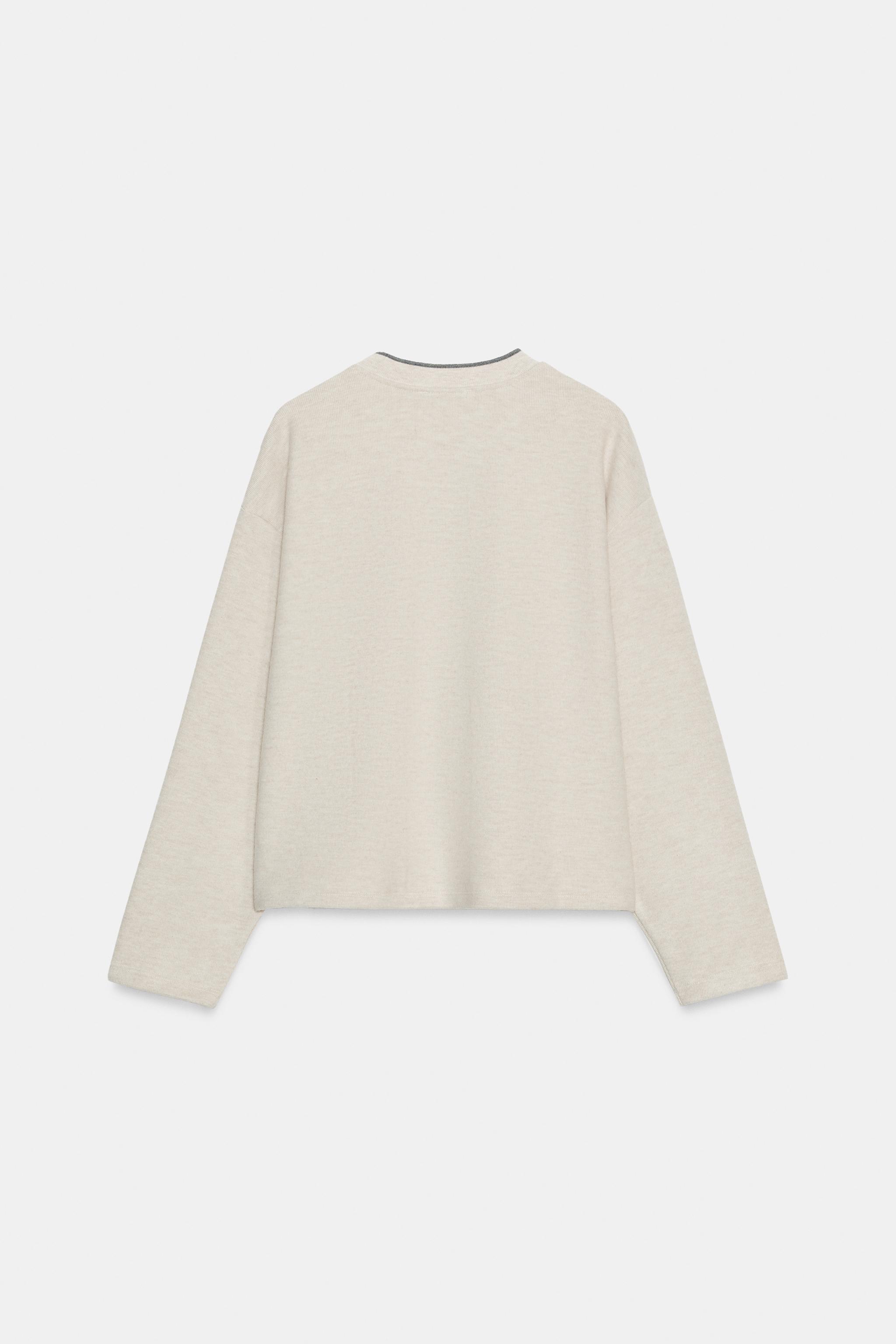 SOFT CONTRAST-STRIPE SWEATSHIRT